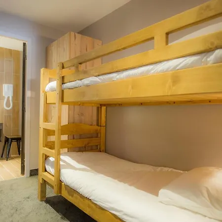 Sowell Family Hotell 3*